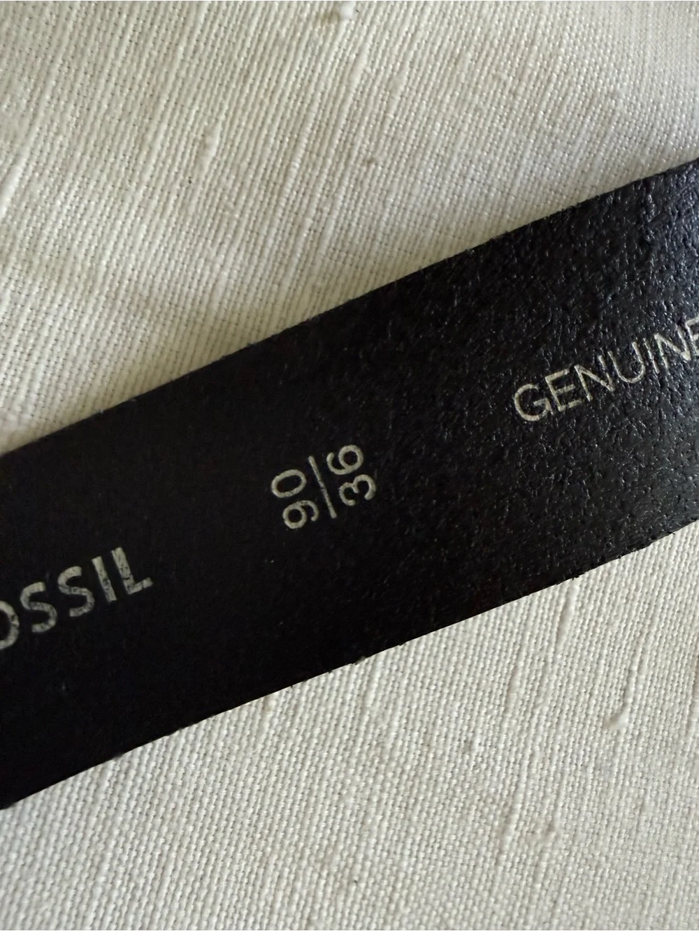 Fossil Black Leather Men's Belt with Silver Buckle size 36 can be unisex
